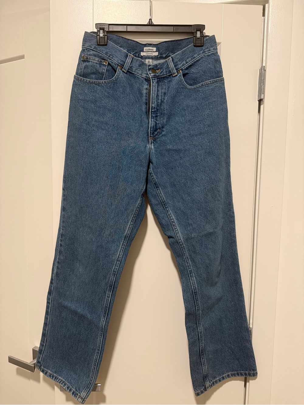 L.L. Bean Women's Classic Straight-Leg Denim Jeans in Blue Wash